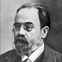 Portrait non daté de l'écrivain Emile Zola (2 avril 1840 - 29 septembre 1902).
