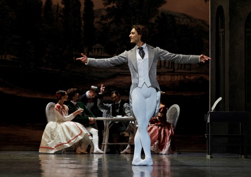 Pierre Lacotte Fait Danser Le Rouge Et Le Noir