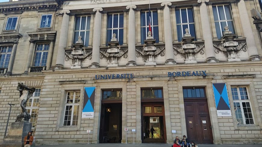 La faculté de psychologie de l'université de Bordeaux où l'on mène l'étude Cyberlife.