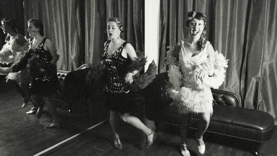Les danseurs des années folles - Photos hot women, jazz, dancing, glamour, vintage, roaring twenties, Charleston dance, ©Getty - suteishi