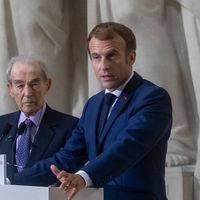 Emmanuel Macron et Robert Badinter exhortent à "l'abolition universelle" de la peine de mort