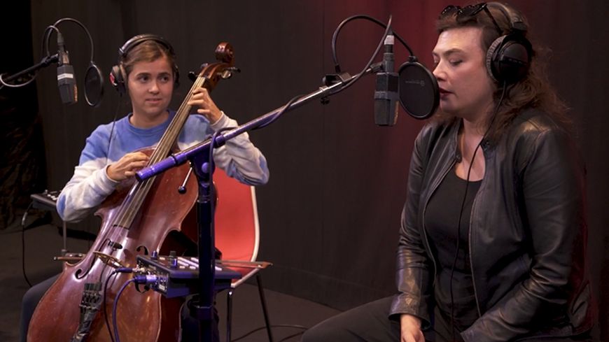 Dom La Nena et Rosemary Standley en studio
