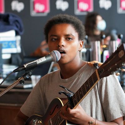 Meskerem Mees le 13 octobre 2021 au Trianon à Paris (Ghislain Chantepie)