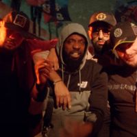Clip "Loi de la calle" avec Lacrim, Alonzo, Mister You, JuL, Niro, Kofs, Le Rat Luciano, DA Uzi (Capture YouTube/William Thomas)