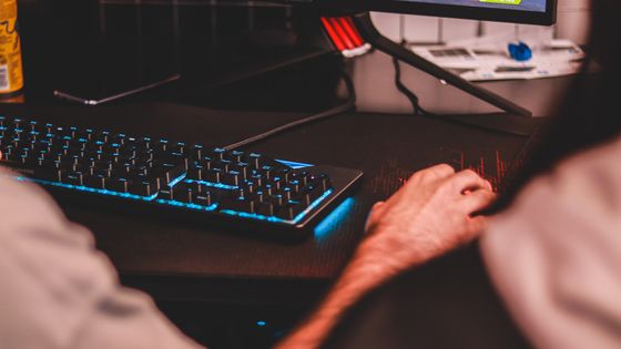 Photo d'illustration d'un gamer - (photo : Axville / Unsplash) - Axville / Unsplash