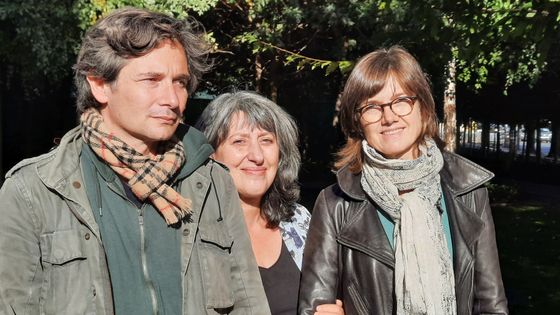 Frédéric Pinto, de l'association Afrane, Florence Roussin, violoniste, et Karine Jean-Baptiste, violoncelliste ©Radio France - Louis-Valentin Lopez