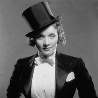 L'actrice Marlène Dietrich, pendant le tournage du film "Morocco" de Joseph von Steinberg, 1930.