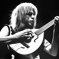 Steve Howe au Wembley Empire Pool le 24 octobre 1977.