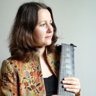Claire Antonini, luth & théorbe