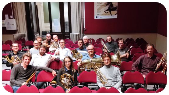 L' ensemble de cuivres et percussions Tomasi
