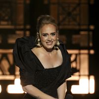 L’auteure-compositrice-interprète Adele 14 novembre 2021 dans une émission de télévision sur CBS.