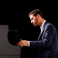 Le pianiste Adam Laloum