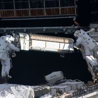 Le Centre d'aide au développement des activités en micro-pesanteur et des opérations spatiales a conçu douze expérience à réaliser lors de la mission Alpha