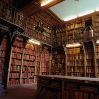 La bibliothèque des Archives nationales abrite désormais des documents encodés sur ADN synthétique.