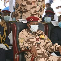 Le général Mahamat Idriss Deby lors des funérailles nationales de son père, l’ancien président tchadien Idriss Déby, à N’Djamena le 23 avril 2021.