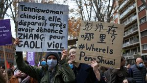 Manifestation à Toulouse du collectif Noustoutes, le 20 novembre, en soutien à la joueuse de tennis chinoise
