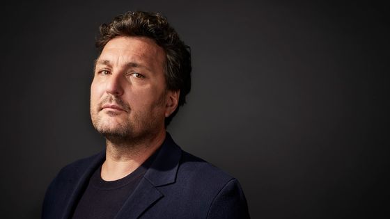 Ludovic Tézier, baryton - Photo by Gregor Hohenberg / Sony Music