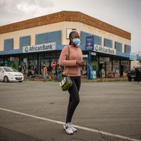 Afrique du Sud: Un nouveau variant du Covid-19 a immédiatement conduit le Japon, Israël et l'Union européenne à imposer des mesures plus strictes