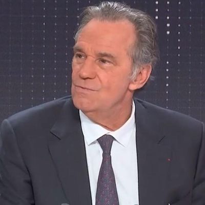 Renaud Muselier, président de la région Sud Provence-Alpes-Côte d'Azur, était l'invité du "8h30 franceinfo" le 16 novembre 2021.
