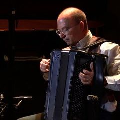 Pascal Contet / arrangement Frédéric Harranger : Sparkling Girl