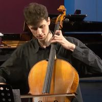 Le jeune violoncelliste hongrois Bence Temesvári intègre le prestigieux Orchestre Philharmonique de Vienne à seulement 21 ans
