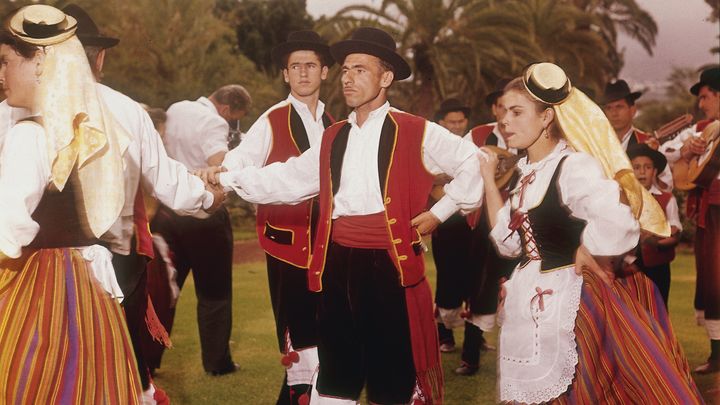 Españoleta y canarios