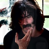 Le compositeur et chanteur italien Andrea Laszlo de Simone