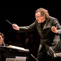 Stéphane Denève dirige le Philharmonique de Brussels