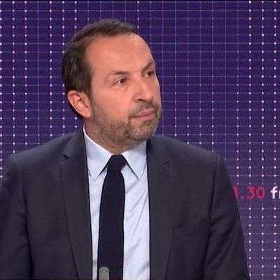 Sébastien Chenu, porte-parole de Marine Le Pen et député du Nord, était l'invité du "8h30 franceinfo", samedi 18 décembre.