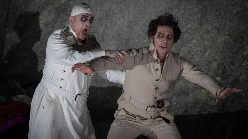 Berg, Wozzeck – Direction Leo Hussain, Mise en scène Michel Fau : Falk Struckmann, Stéphane Degout