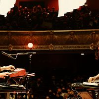 Legowelt & Etienne Jaumet jouent Manu Dibango dans la collection Variations