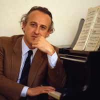 Le pianiste italien Maurizio Pollini à la Scala de Milan en janvier 1987, Italie.