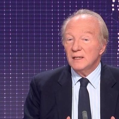 Brice Hortefeux (LR), député européen, ancien ministre de l'Intérieur, invité du 8H30 franceinfo, lundi 27 décembre 2021.