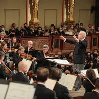 Daniel Barenboim dirige l'Orchestre Philharmonique de Vienne pour le Concert du Nouvel An
