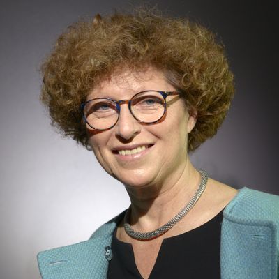 Portrait de Marion Leboyer, Grand Prix INSERM 2021 , professeure de psychiatrie à l’université Paris-Est-Créteil.