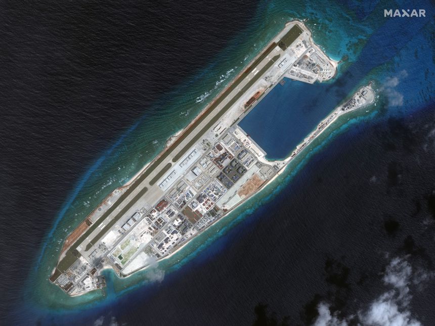 Le récif de Fiery Cross, occupé par la Chine, revendiqué par plusieurs pays situé dans l’archipel des Spratley Islands au sud de la mer de Chine