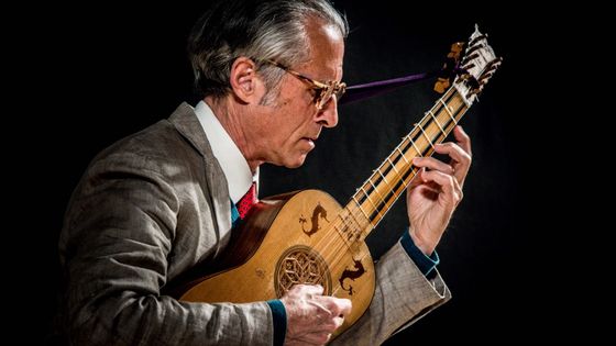 Hopkinson Smith, guitare baroque (2016) - Marisa Herrera