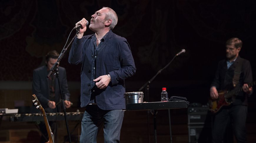 Stuart A. Staples et Tindersticks à Barcelone en 2020 / Jordi Vidal/Redferns via Getty