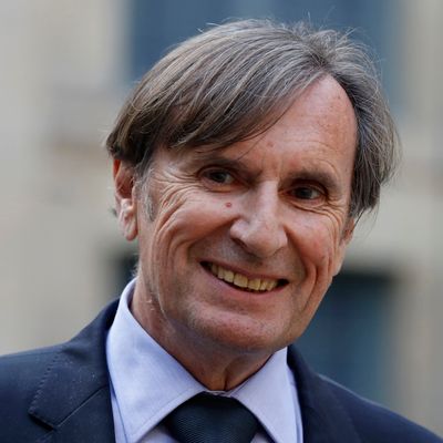 Portrait de l'écrivain, éditeur, journaliste et diplomate Daniel Rondeau