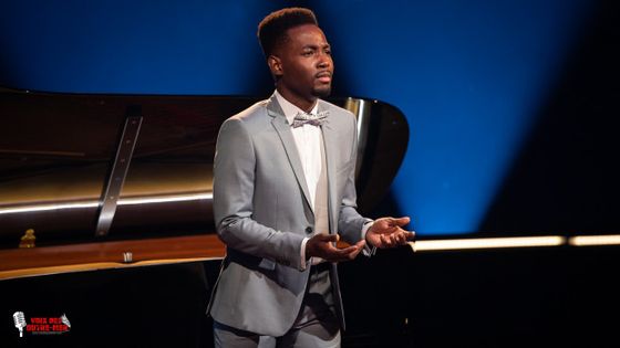 Le contre-ténor Angélord Blaise, 24 ans, originaire d’Haïti, remporte le Prix Voix des Outre-mer. - Voix des Outre-mer