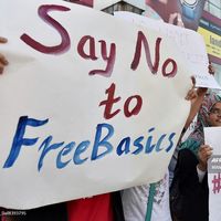 Des manifestants Indiens lors d'une manifestation contre Free Basics, le 2 janvier 2016 à Bangalore