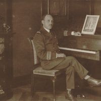Jean Cras, capitaine de vaisseau et compositeur (1879-1932) en 1930.