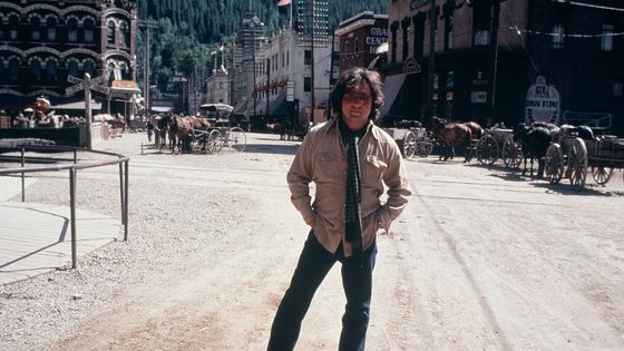 Michael Cimino sur le tournage de "Heaven's Gate" / Sunset Boulevard/Corbis via Getty ©Getty - Sunset Boulevard