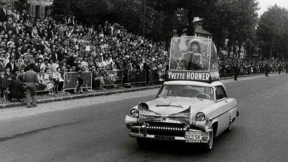 Yvette Horner durant le Tour de France de 1958 ©Getty - Keystone-France / Gamma Keystone