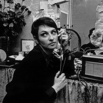 A Barbara, la nation reconnaissante. Du moins celle des amateurs de chanson et de langue françaises
