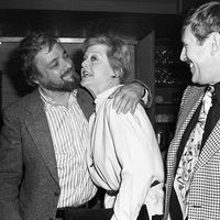 En 1979, Stephen SOndheim crée Sweeney Todd avec la comédienne Angela Lansbury dans le rôle de Mrs L
