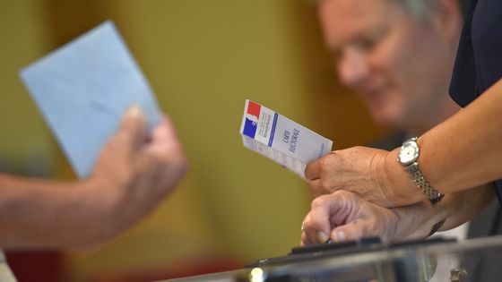 Election présidentielle dans trois mois ©AFP - LOIC VENANCE