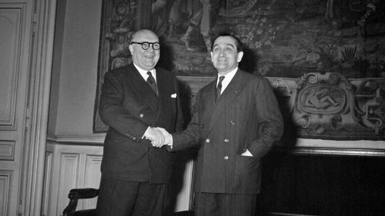 En 1954, le président Pierre Mendès France reçoit le président de la CECA, le Belge Paul-Henri Spaak. ©AFP - afp