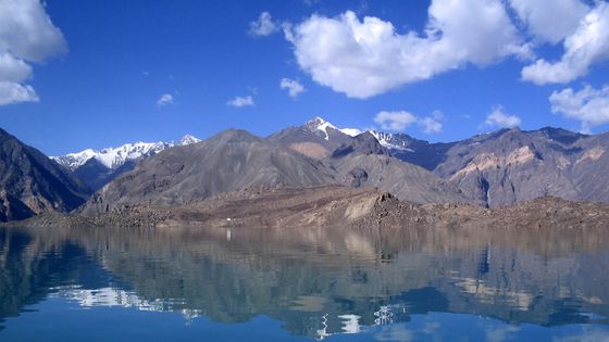 Les montagnes du Pamir à la frontière entre l'Afghanistan et le Tadjikistan ©AFP - KADAM MASKAYEV