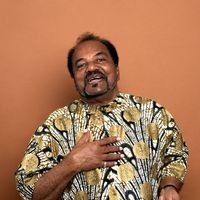Le chanteur José Adelino Barceló de Carvalho, dit Bonga